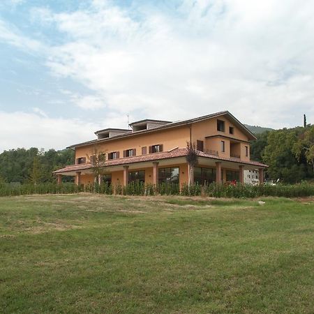 Гостевой дом Casa Delfico Ristoro In Famiglia Терамо Экстерьер фото